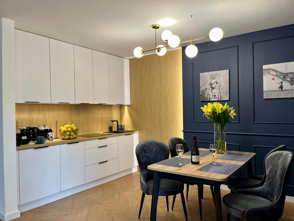 Apartamenty Maxa Czornyja Jelenia Gora Ngoại thất bức ảnh
