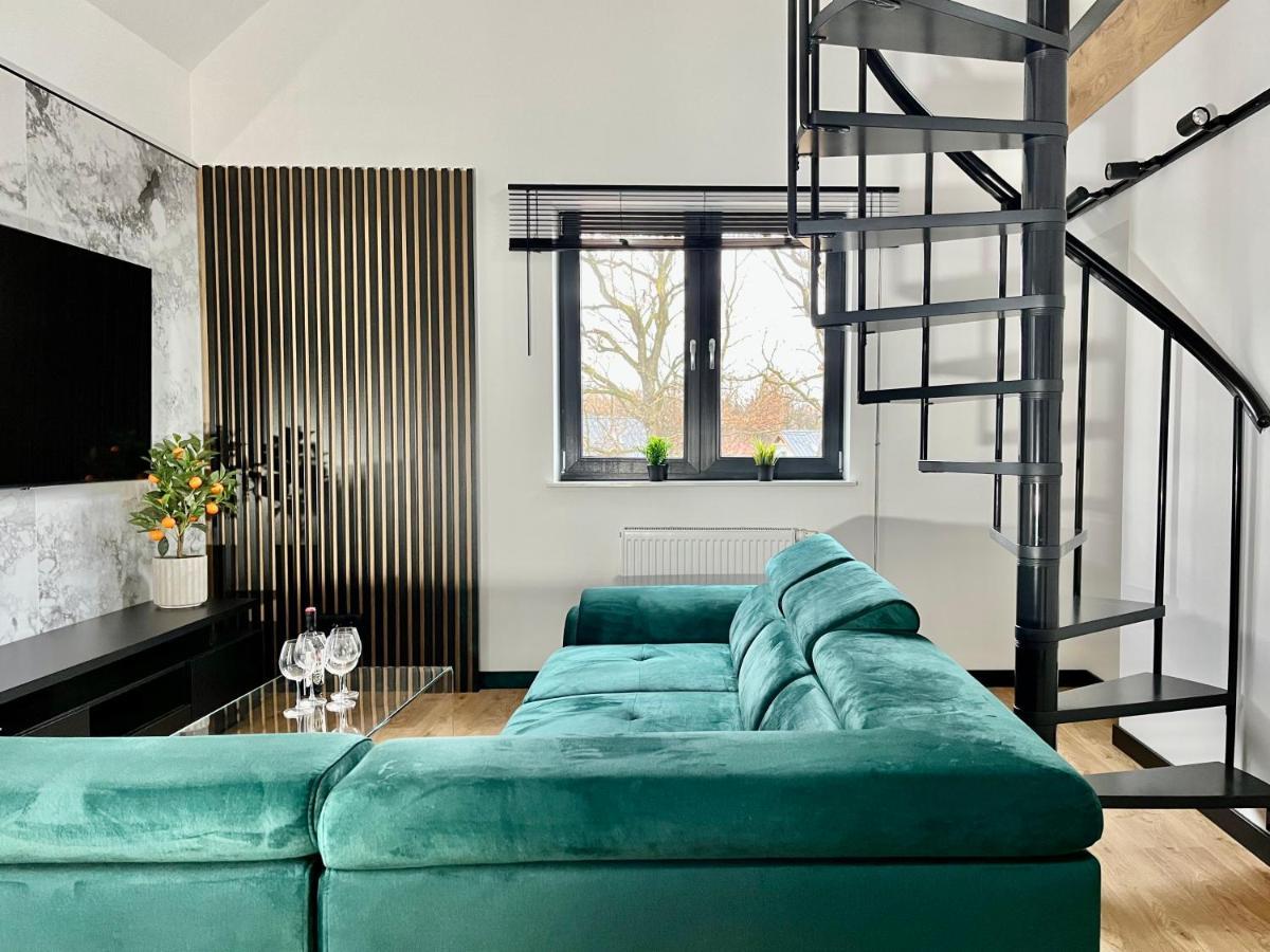 Apartamenty Maxa Czornyja Jelenia Gora Ngoại thất bức ảnh