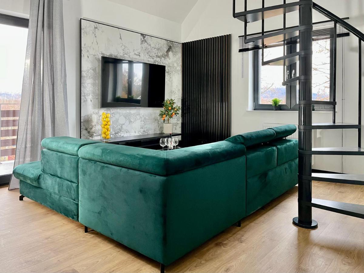 Apartamenty Maxa Czornyja Jelenia Gora Ngoại thất bức ảnh