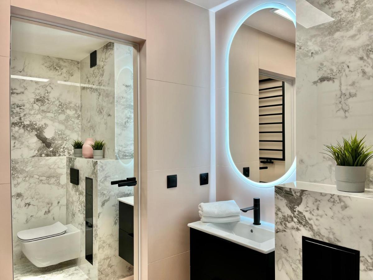 Apartamenty Maxa Czornyja Jelenia Gora Ngoại thất bức ảnh
